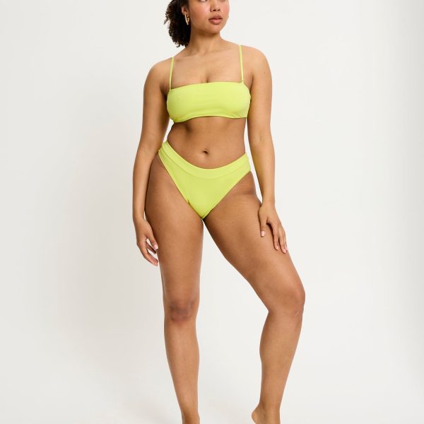 SmileyWorld® | Modibodi Bandeau Bralette & Cheeky Brief Set