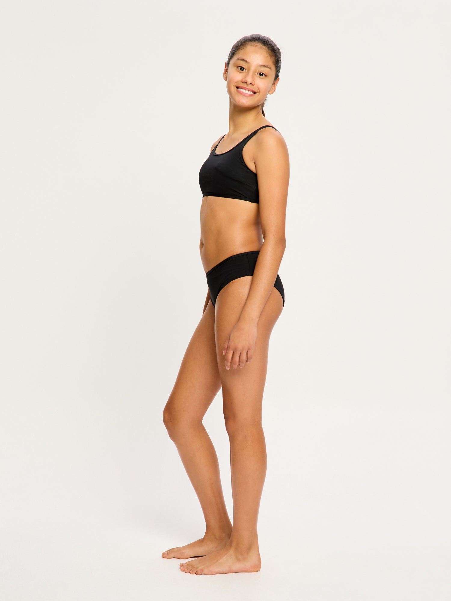 SWCRNABLAT_Teen_Swimwear_Crop_Top_Black_Side_Jacqueline_Teen-10-12.jpg